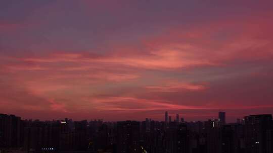 长沙大气晚霞火红色天空