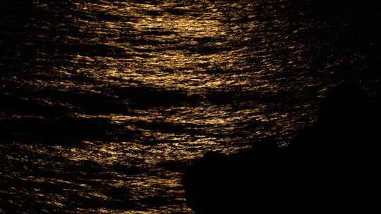 大海海面月光水面波光粼粼夜晚海平面视频素材模板下载