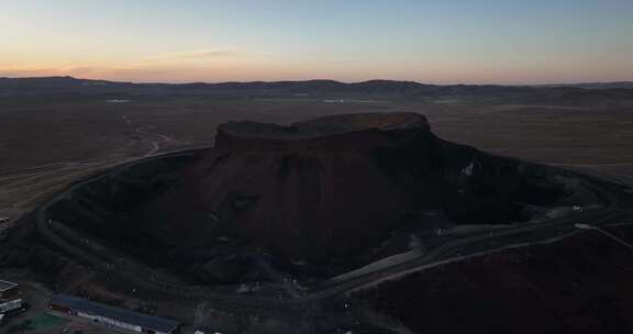 乌兰哈达火山傍晚航拍