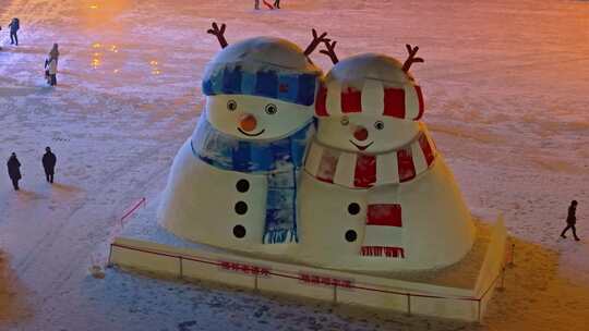 中国黑龙江哈尔滨老道外中华巴洛克雪人夜景