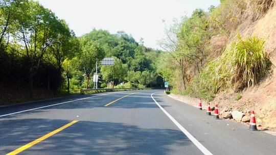 户外山区公路和自然风光 4k