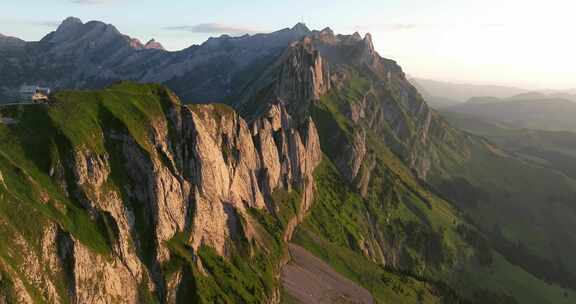 Altenalp Turm，山脉，无人机