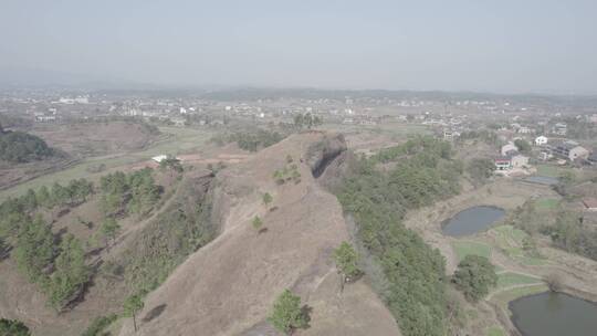 航拍高原丹霞地质山区地质公园