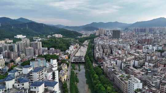 广东云浮南山河城市风光航拍