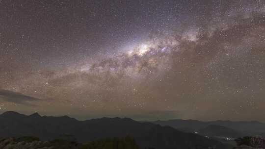 太阳下山山顶星空银河延时