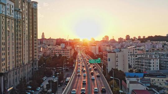 8K青岛东西快速路胶宁高架夕阳视频素材