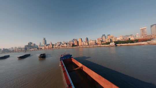 上海黄浦江船只运输无人机fpv航拍视角