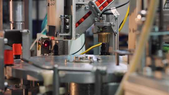 生产小零件适配器盖尖垫圈自动工厂线