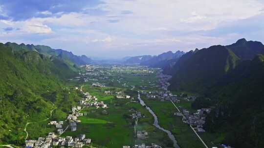 航拍广西山区农村山脉山川山峰群山自然风光