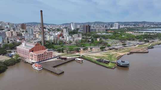 巴西南里奥格兰德阿雷格里港燃气厂。