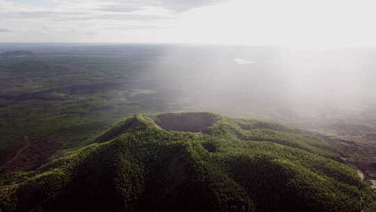 火山口航拍 五大连池火山群航拍 东北火山群