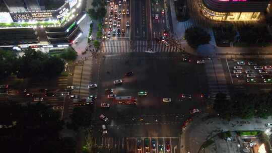 航拍广州天河区商圈十字路口交通夜景