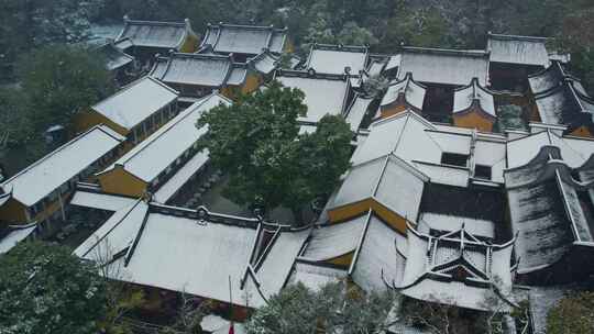 杭州西湖法镜寺雪景