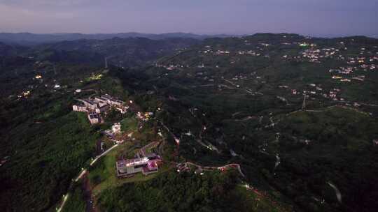 成都龙泉山观景台和龙泉山脉日落夜景航拍