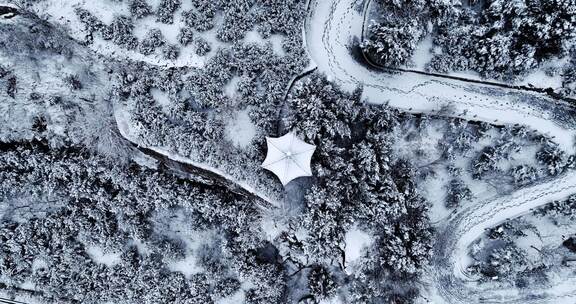 山大雪景航拍