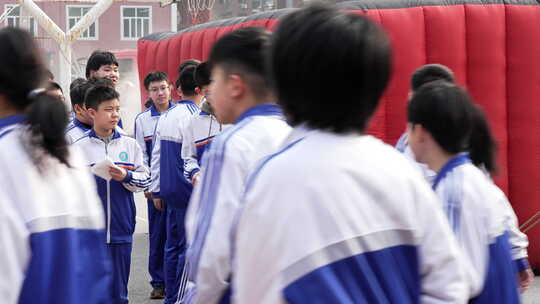 【合集】学生烟雾逃生演习