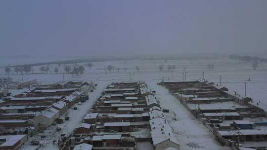 内蒙古 乌兰察布 小村庄 下雪