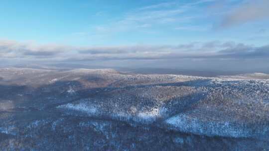 航拍大兴安岭山林雪景