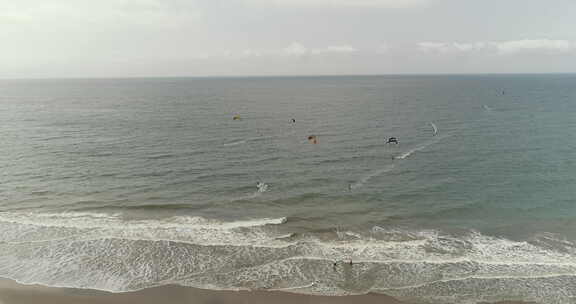 Santa Marianita Beach风筝冲浪运动