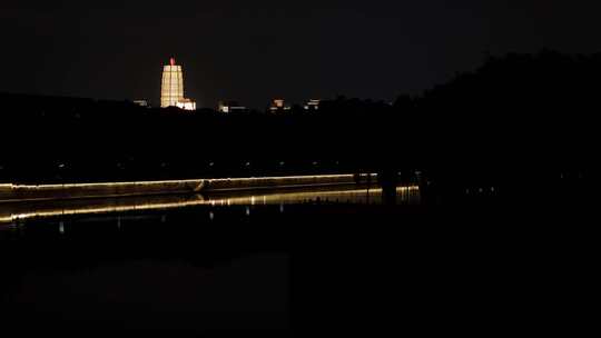 夜景河流郑州CBD大玉米高楼建筑亮化横移