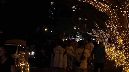 石油大学 夜市 路灯 街道 散步 