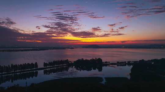 【航拍延时】东湖听涛景区-日出01