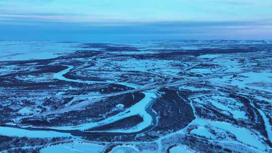 航拍初春扎敦河湿地雪景视频素材模板下载