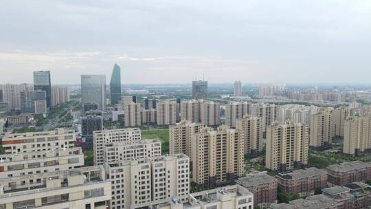 上海奉贤区全景地标建筑高楼大厦小区4K航拍视频素材模板下载