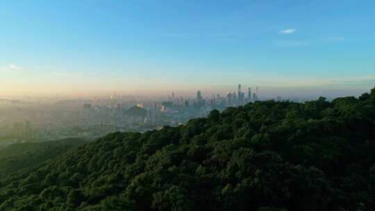 航拍广州白云山日出 眺望广州城区