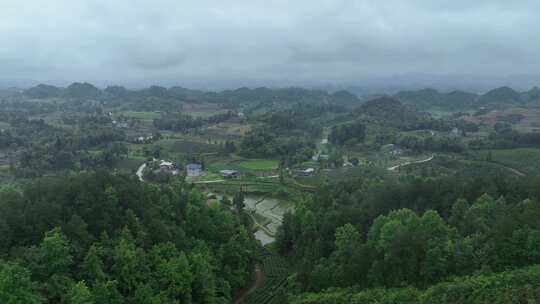 航拍贵州遵义湄潭山间田野乡村田园风光