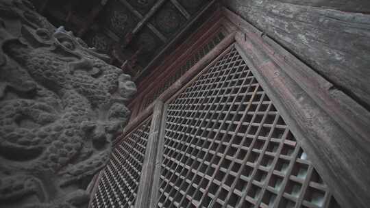 平遥双林寺大雄宝殿上的窗