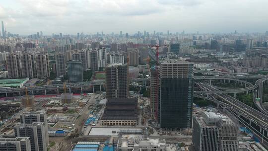 航拍上海城市发展建设，高架桥