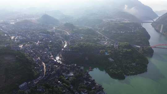 湖南芙蓉镇、酉水河、古镇