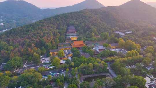 杭州西湖区净慈禅寺航拍唯美大自然风光群山