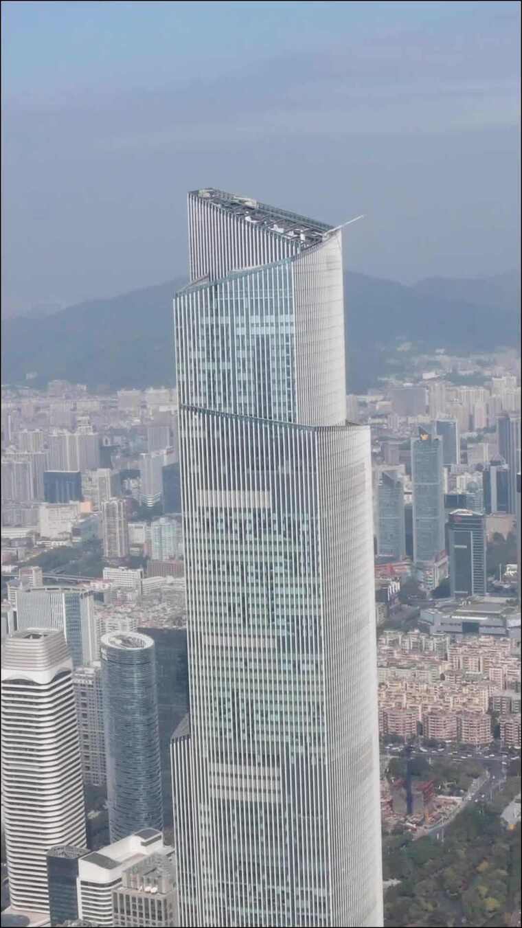 广州_珠江新城地标建筑群航拍合集_竖屏