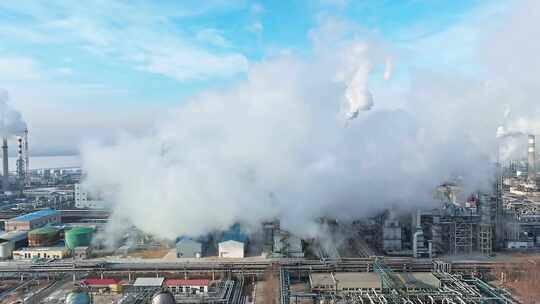 航拍大庆市石油化工厂