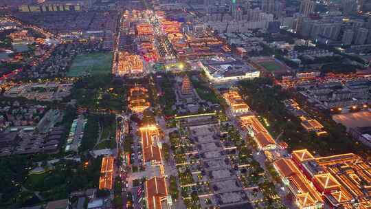 西安大雁塔文化休闲景区夜景