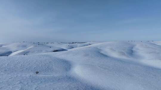 空中拍摄内蒙古寒冬雪原风光