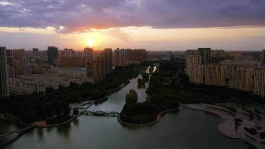 阿克苏市区多浪河