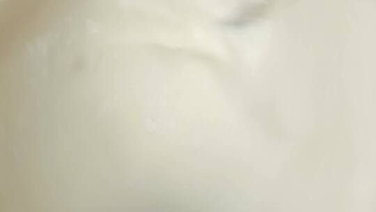 牛奶椰乳加入吉利丁制作布丁视频素材模板下载