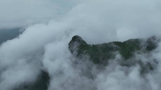 航拍浙江台州神仙居景区云海群山