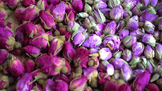 紫色的玫瑰花茶
