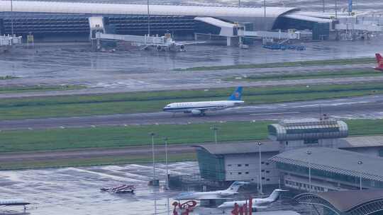 深圳机场起飞的南方航空客机