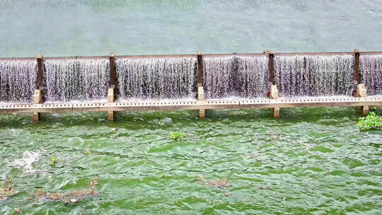 海南陵水河水库闸口大坝