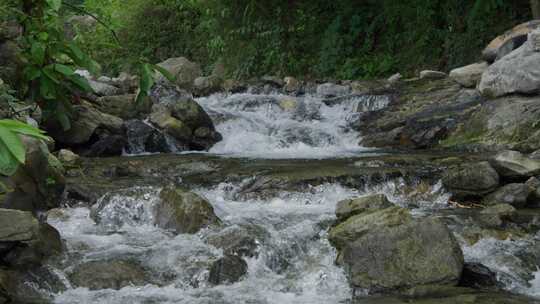 山涧清澈溪流小河