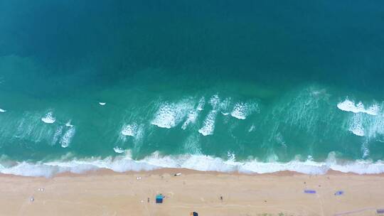 俯视航拍海浪沙滩7视频素材模板下载