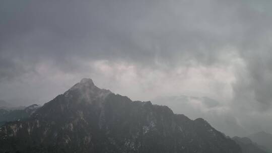 白云山雪景云海山峰航拍