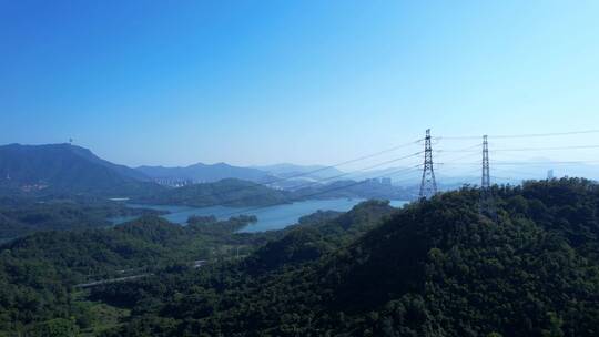 山水深圳水库高山电线塔高压线