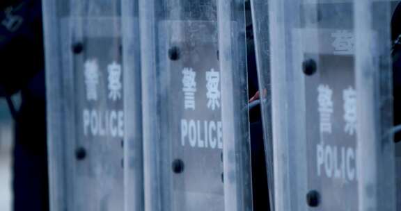 特警参加日常训练实拍