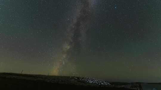 草原羊群星空银河延时摄影